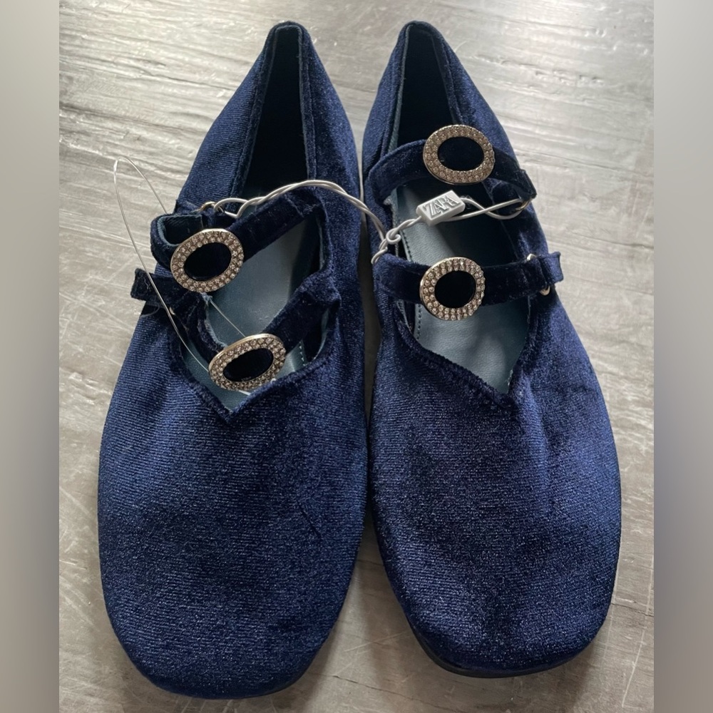 Zara Girls Velvet Dress Shoe. Navy/Silver. Sz.36 NWOT.